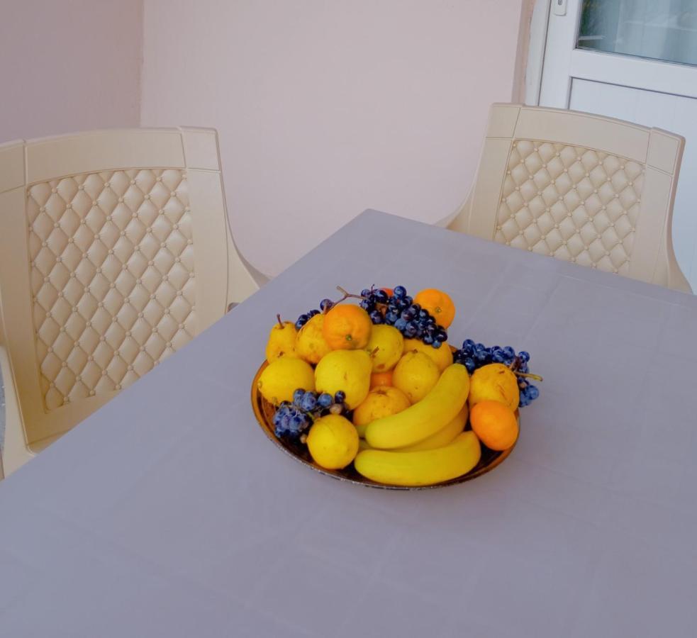 Kizikis Kari Hotel Сигнахи Екстериор снимка